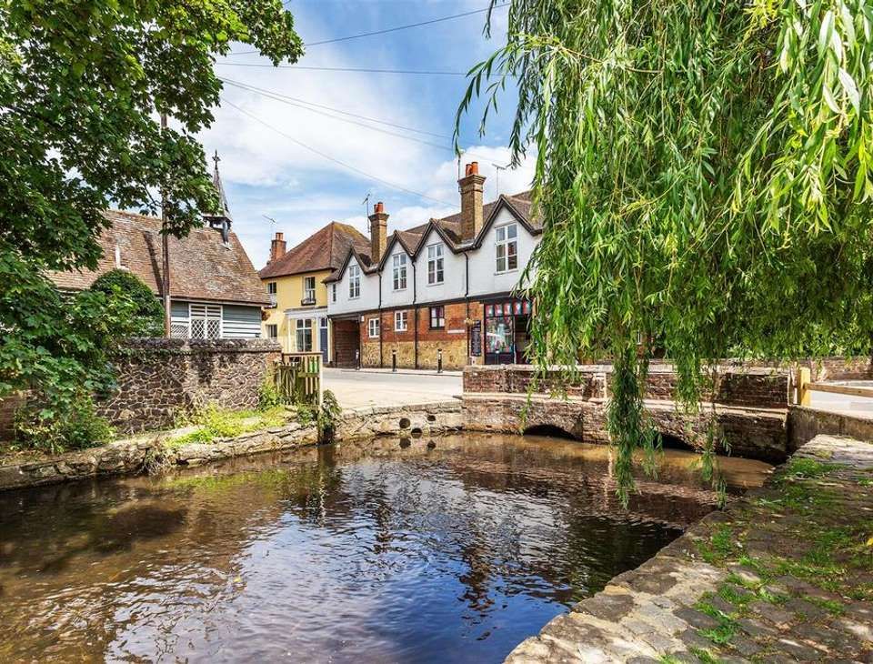 The Tillingbourne at Shere